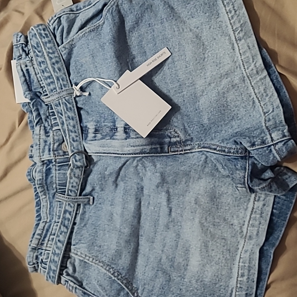 KANCAN shorts. Size 28. High rise